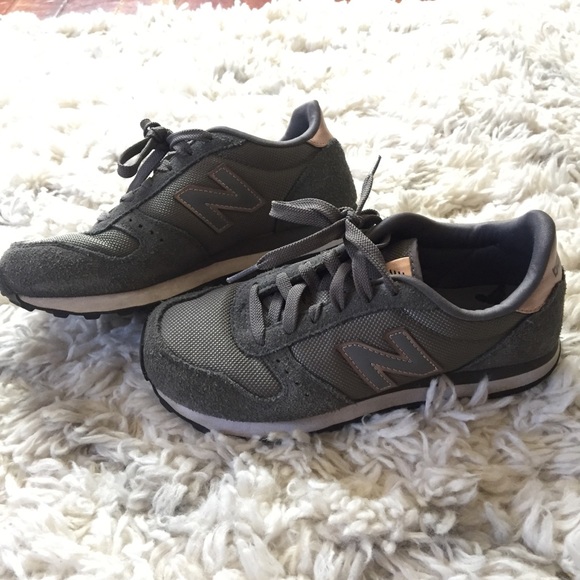 new balance 311 rose gold